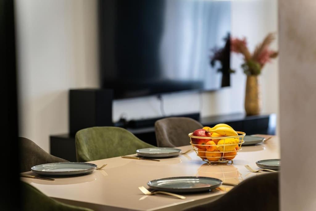 Capsula Luxury Apartment Umag Exterior foto