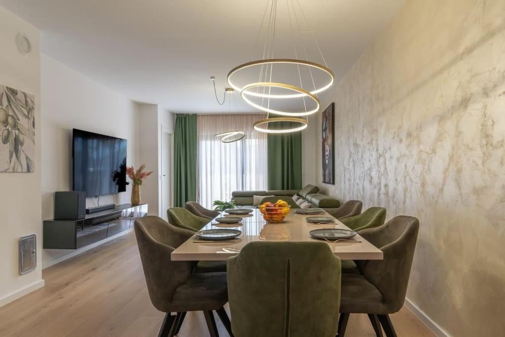Capsula Luxury Apartment Umag Exterior foto